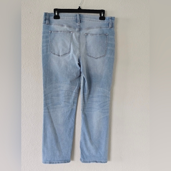 J. Crew Cropped Jeans Womens Sz 30 Clasic Vintage Blue Light Wash - Picture 2 of 16